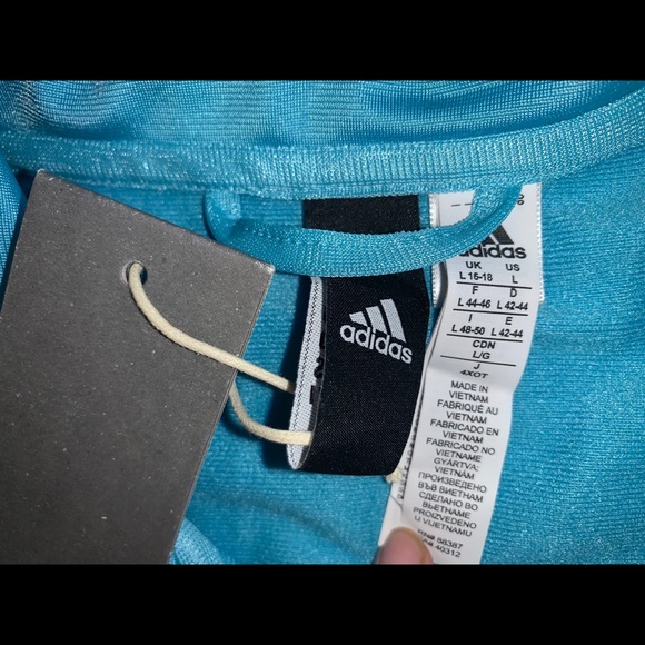 Adidas Three stripe jacket - Picture 2 of 6